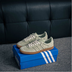 Men's Sneaker