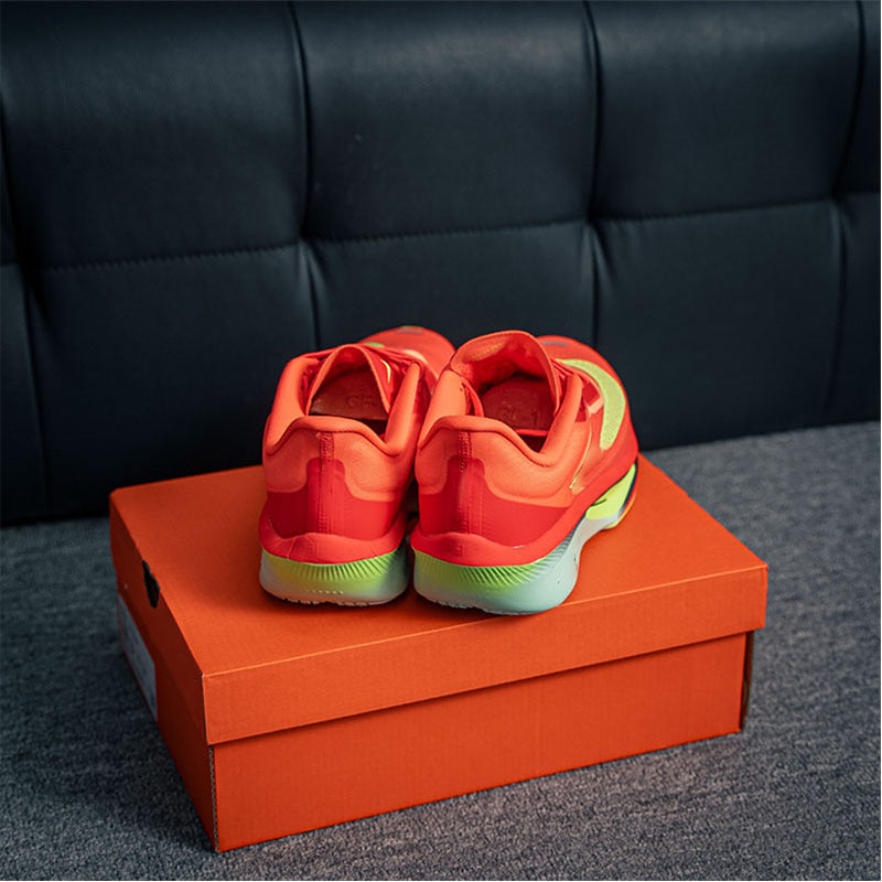 Men's Sneaker