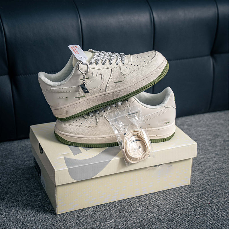 Men's Sneaker