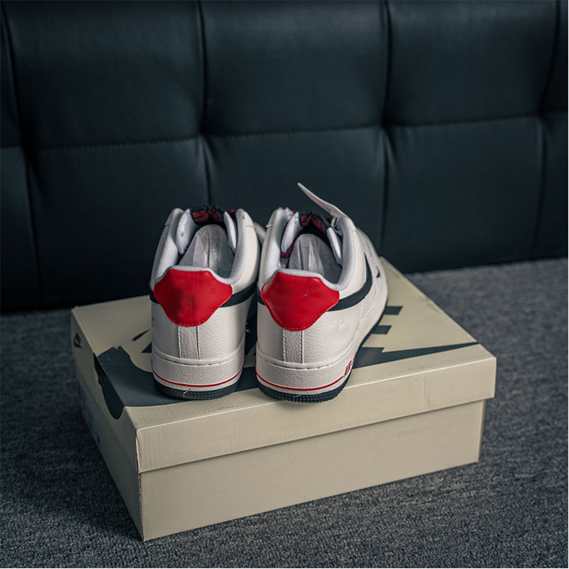 Men's Sneaker
