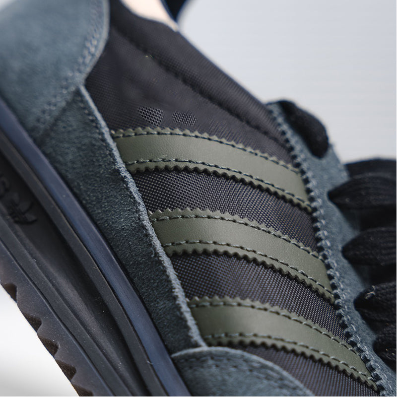 Men's Sneaker