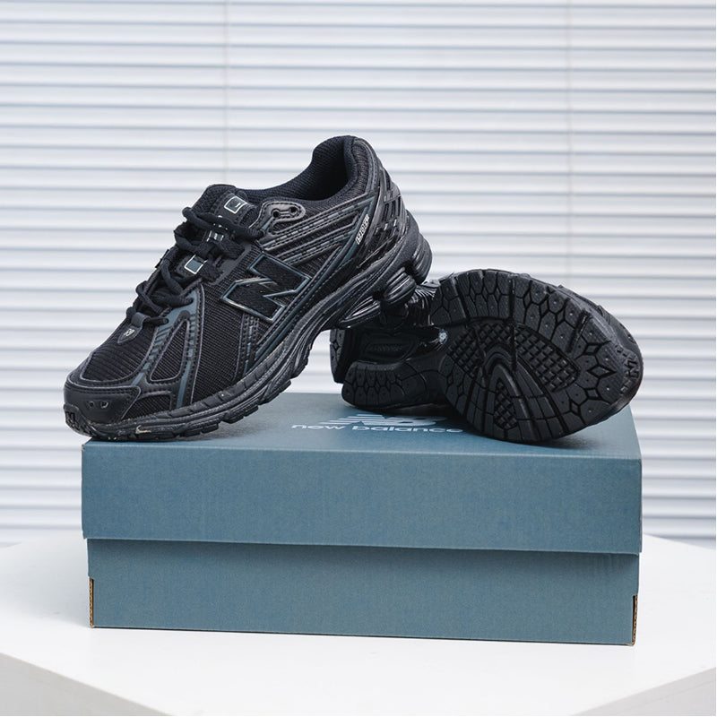 Men's Sneaker