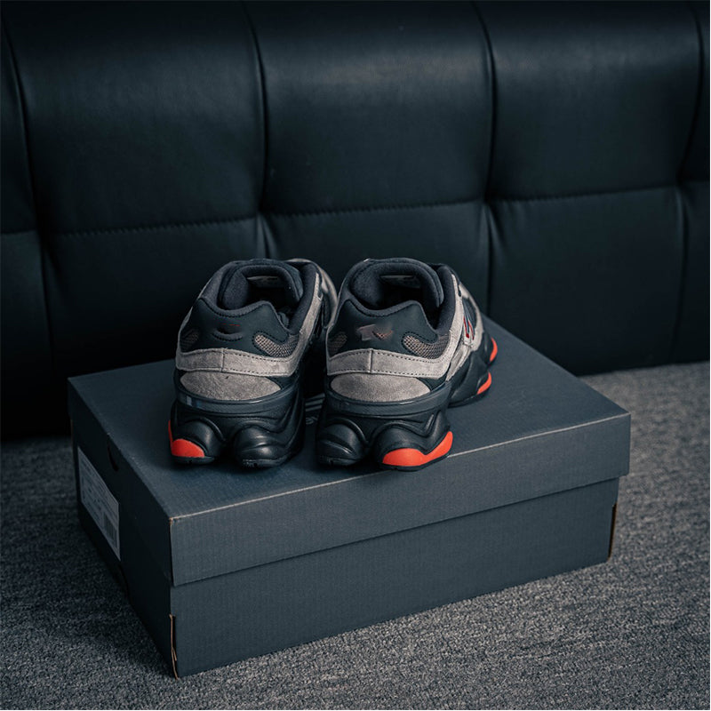Men's Sneaker