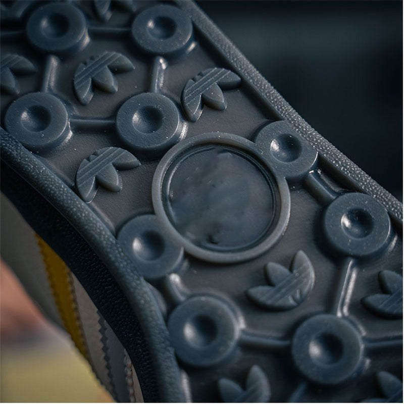Men's Sneaker