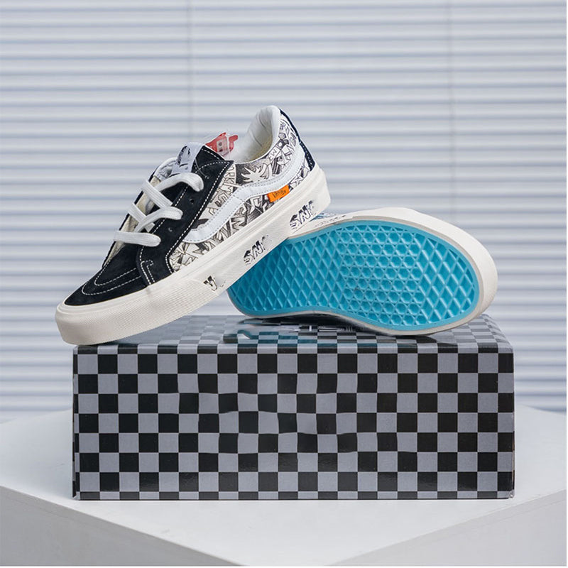 Men's Sneaker