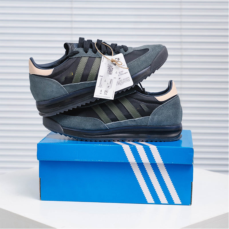 Men's Sneaker