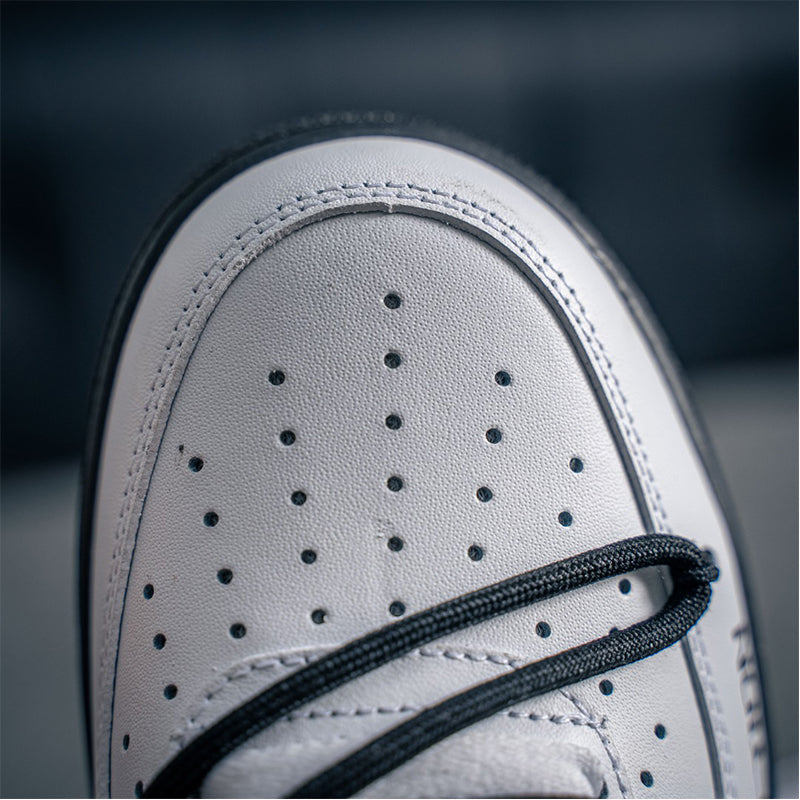 Men's Sneaker