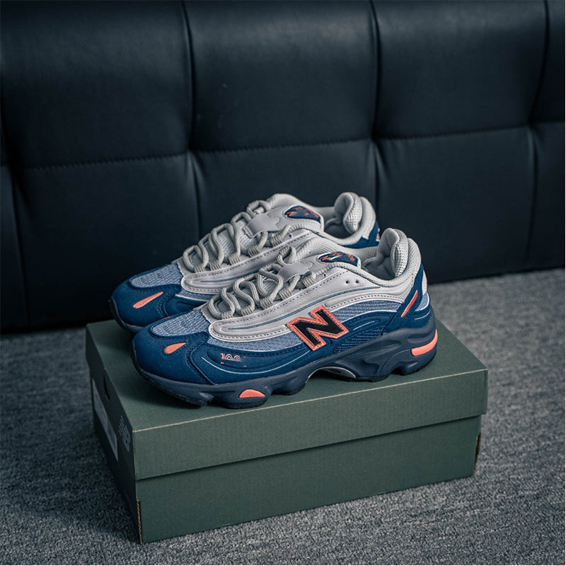 Men's Sneaker