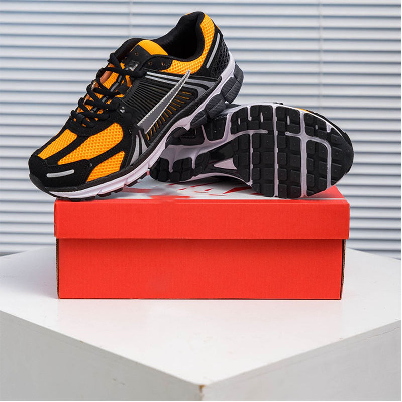 Men's Sneaker