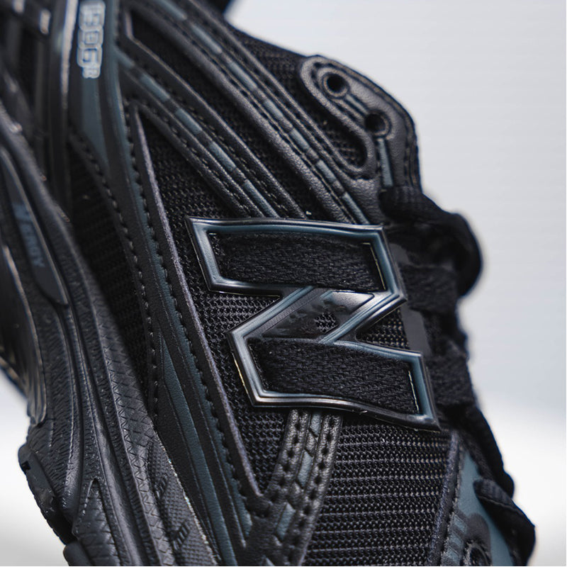 Men's Sneaker