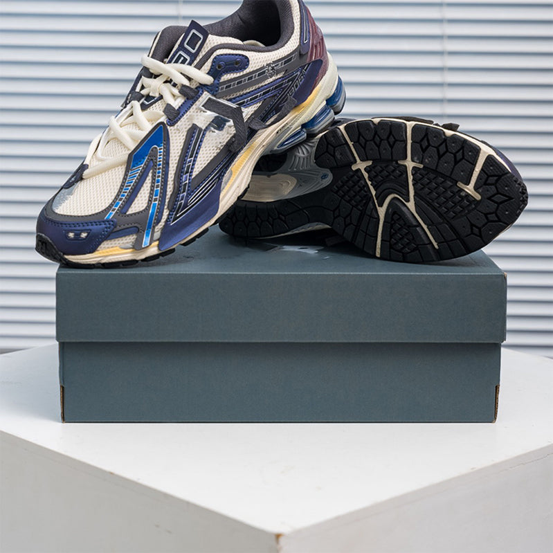 Men's Sneaker