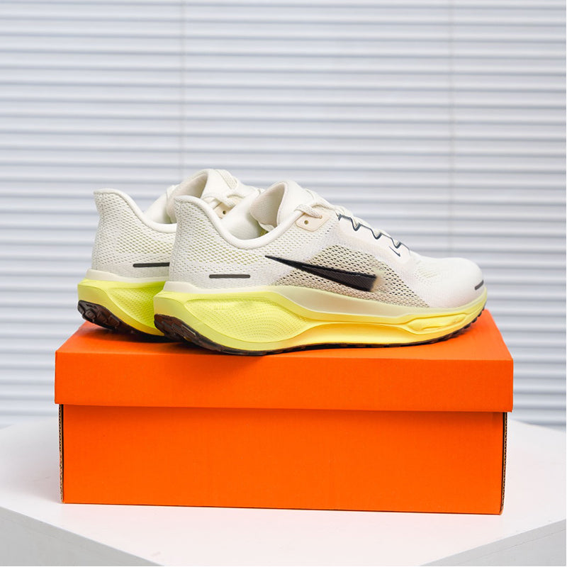 Men's Sneaker