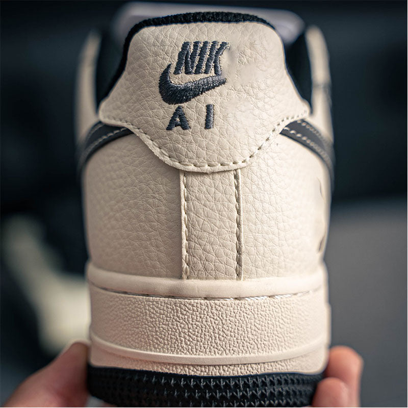 Men's Sneaker