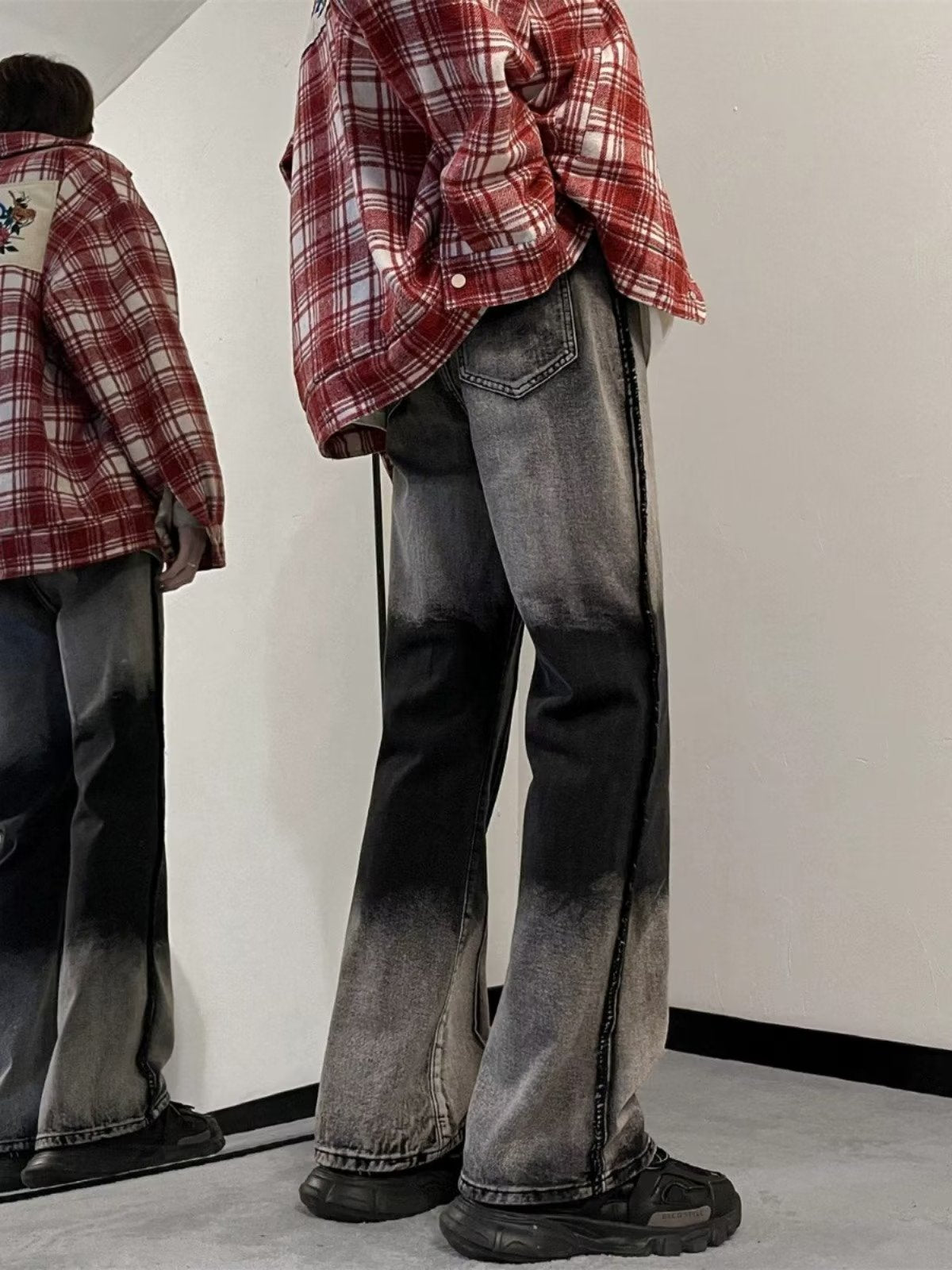 Men Jeans Gradient Washed Worn Jeans Autumn Loose Straight Casual Trousers