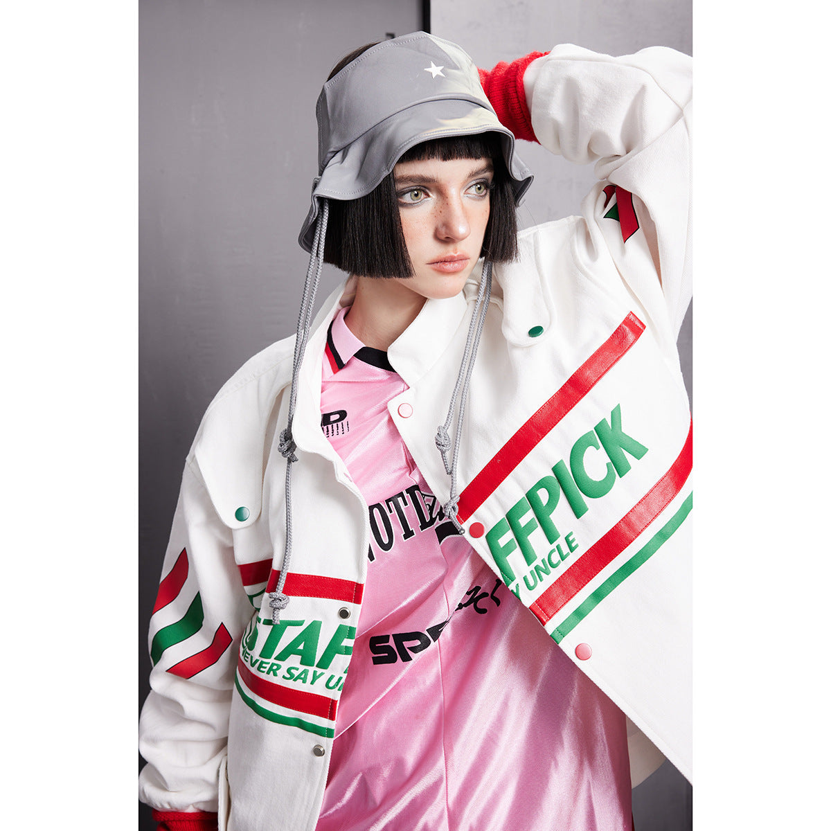 Unisex Jacket Embroidered Jacket Men and Women Couple Loose Stand Collar Coat
