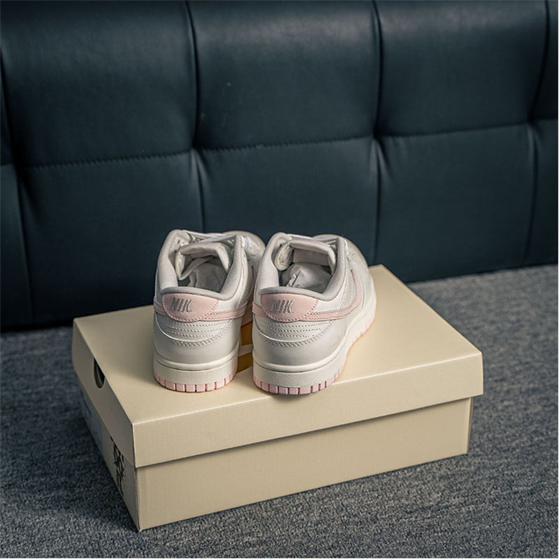 Men's Sneaker