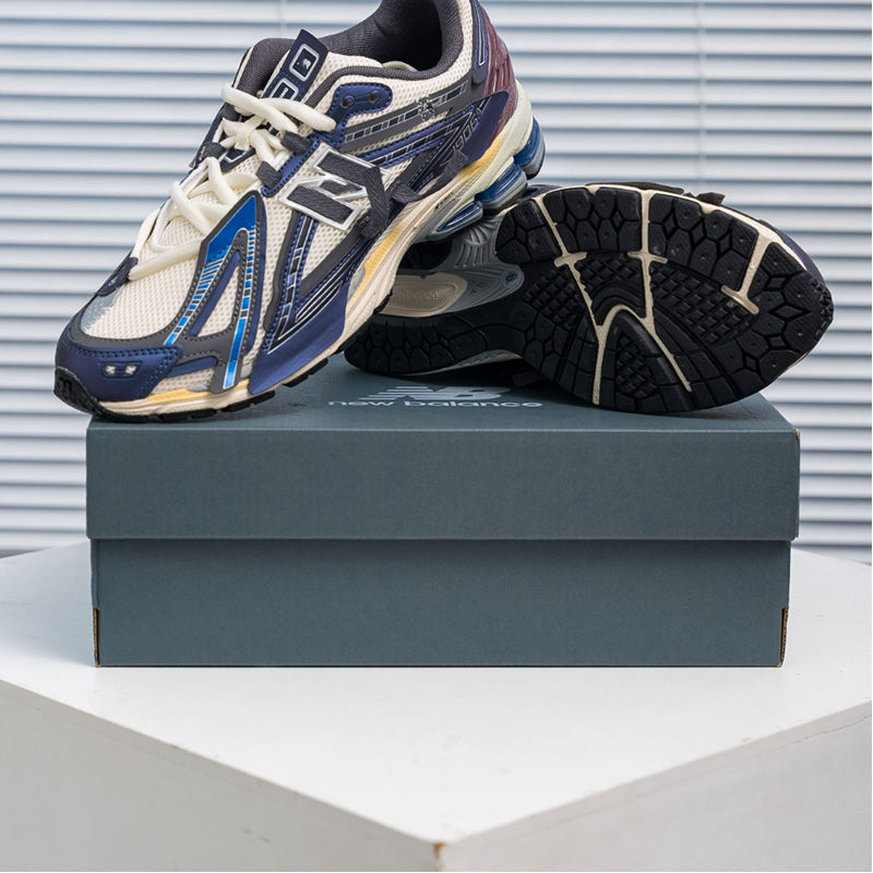 Men's Sneaker