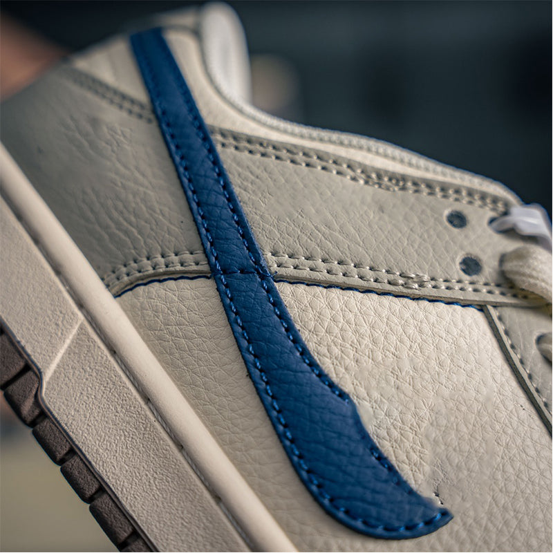 Men's Sneaker