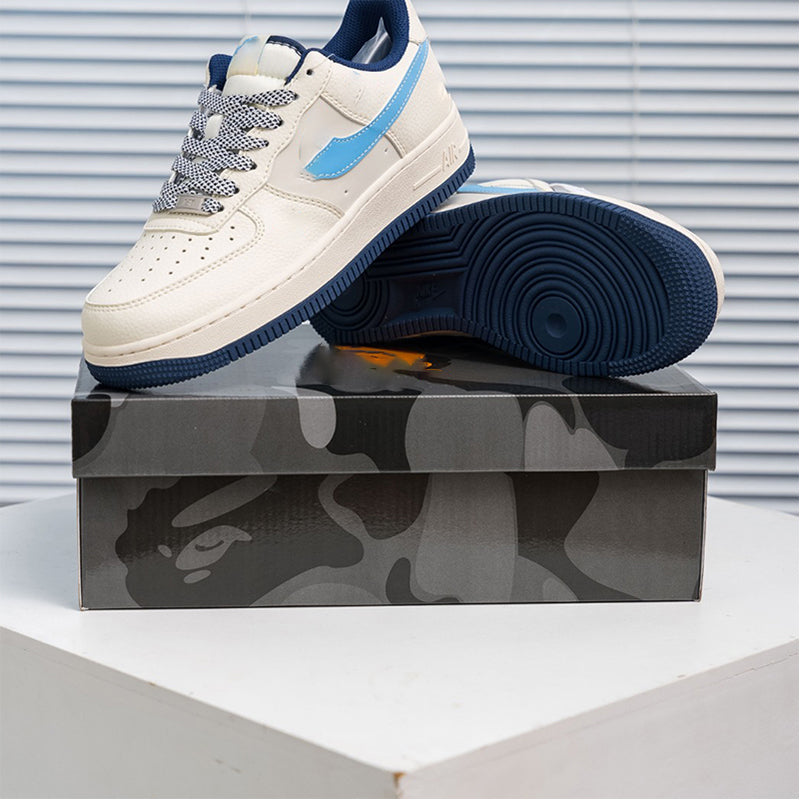 Men's Sneaker
