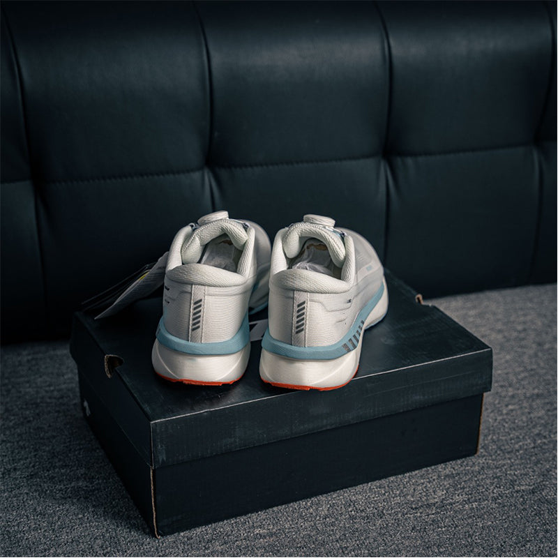 Men's Sneaker