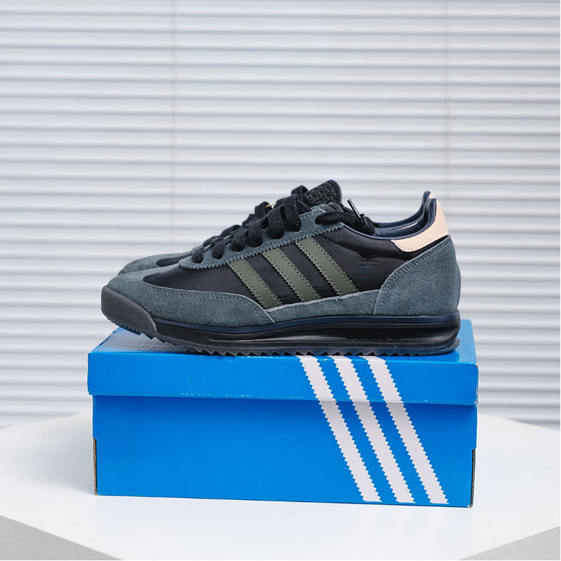 Men's Sneaker