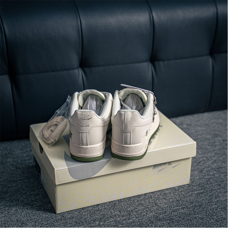 Men's Sneaker