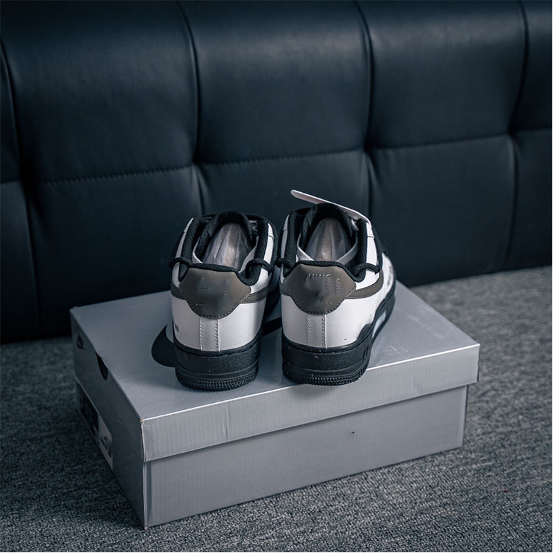 Men's Sneaker